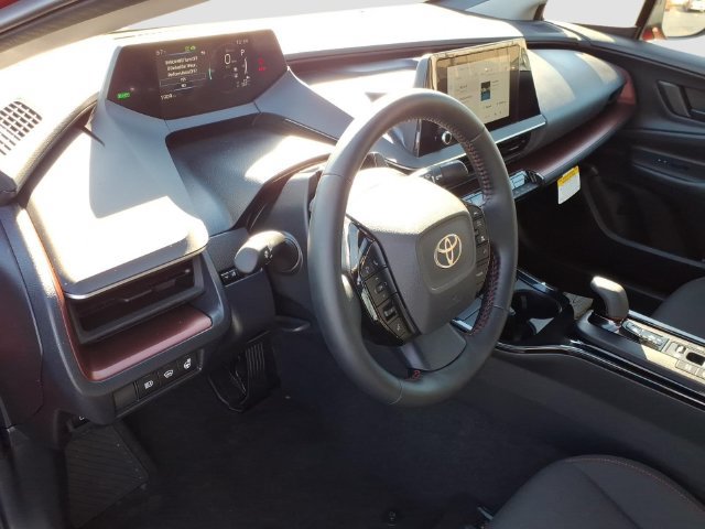 Certified 2026 Toyota Prius Plug-In Hybrid FWD image 6