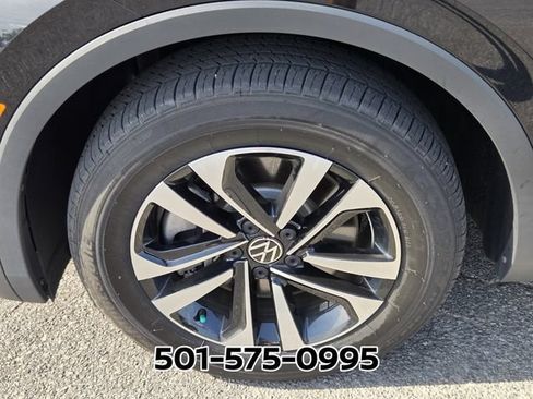 Used 2023 Volkswagen Tiguan S FWD image 20