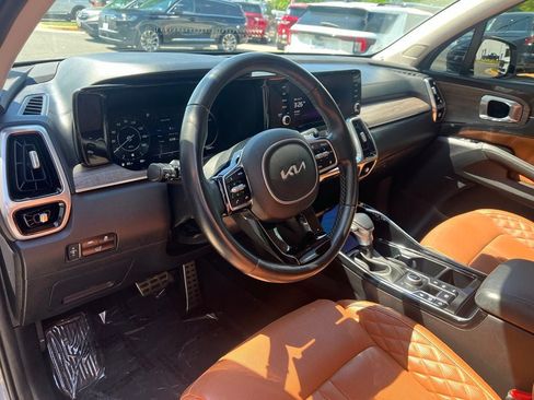 Used 2023 Kia Sorento SX Prestige AWD/4WD image 25