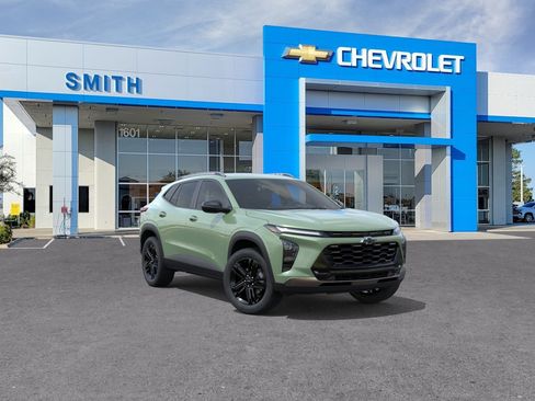 New 2026 Chevrolet Trax ACTIV w/ Driver Confidence Package FWD image 1
