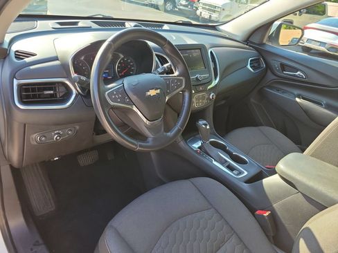 Used 2021 Chevrolet Equinox LT FWD image 20