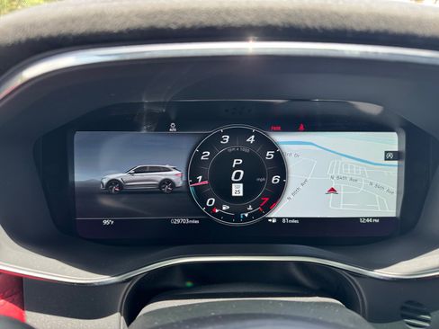 Used 2021 Jaguar F-PACE SVR AWD/4WD image 10