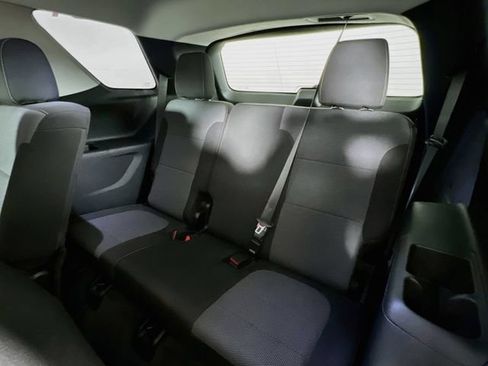 Used 2020 Chevrolet Traverse LS w/ LPO, Blackout Package FWD image 31