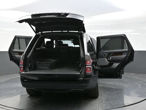 Used 2020 Land Rover Range Rover Long Wheelbase HSE image 39