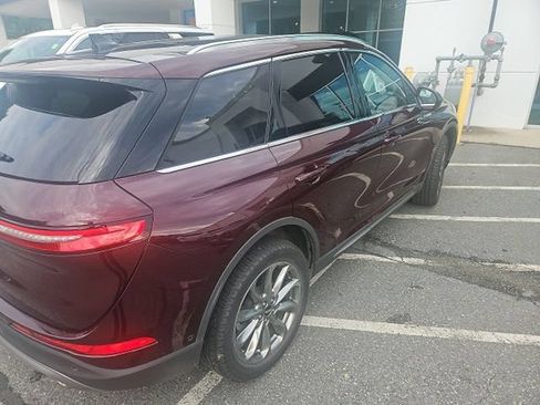 Used 2021 Lincoln Corsair FWD w/ Premium Package image 5