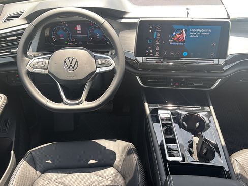 New 2026 Volkswagen Atlas Cross Sport SE AWD/4WD image 19