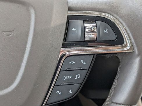 Certified 2023 Lincoln Nautilus Reserve w/ Equipment Group 202A image 30