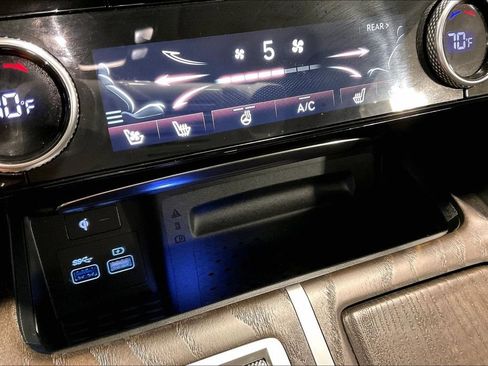 Used 2024 Genesis GV80 3.5T w/ Prestige Package AWD/4WD image 16