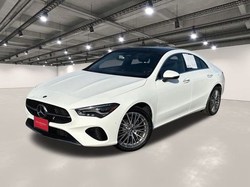 Used 2025 Mercedes-Benz CLA 250 CLA 250 image 1