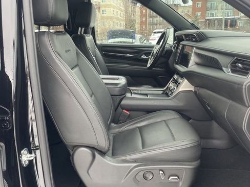 Used 2022 GMC Yukon Denali image 11