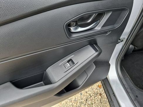 Used 2025 Honda Accord SE image 26