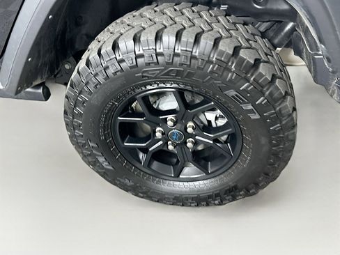 Used 2025 Jeep Wrangler Willys image 11