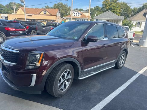 Used 2022 Kia Telluride EX w/ Towing Package AWD/4WD image 1