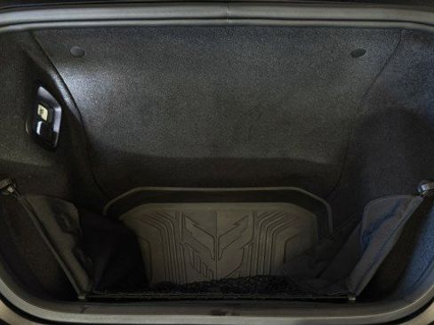 Used 2023 Chevrolet Corvette 3LT w/ Z51 Performance Package image 33