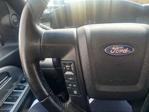 Used 2017 Ford Expedition XLT w/ Equipment Group 202A image 17