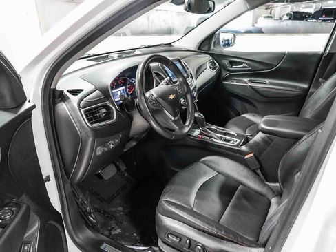 Used 2019 Chevrolet Equinox Premier w/ LPO, Cargo Package FWD image 17