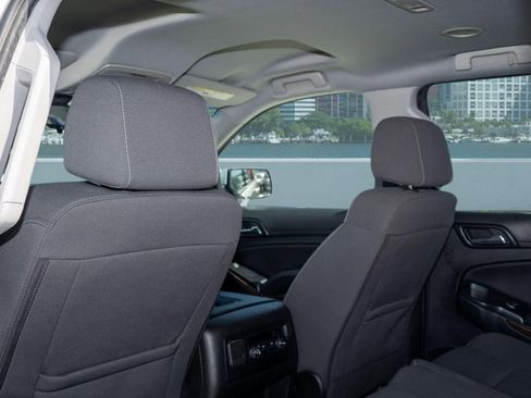Used 2018 Chevrolet Tahoe LS RWD image 18