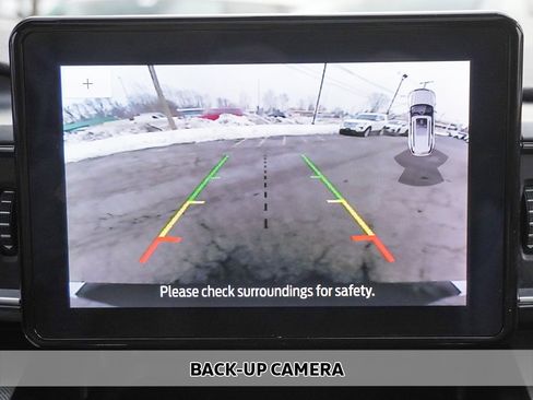 Used 2020 Ford Explorer XLT w/ Equipment Group 202A image 5