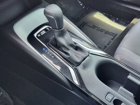 Used 2025 Toyota Corolla SE FWD image 19