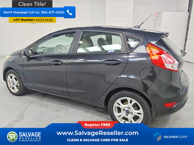 Used 2015 Ford Fiesta SE w/ Comfort Package FWD image 3