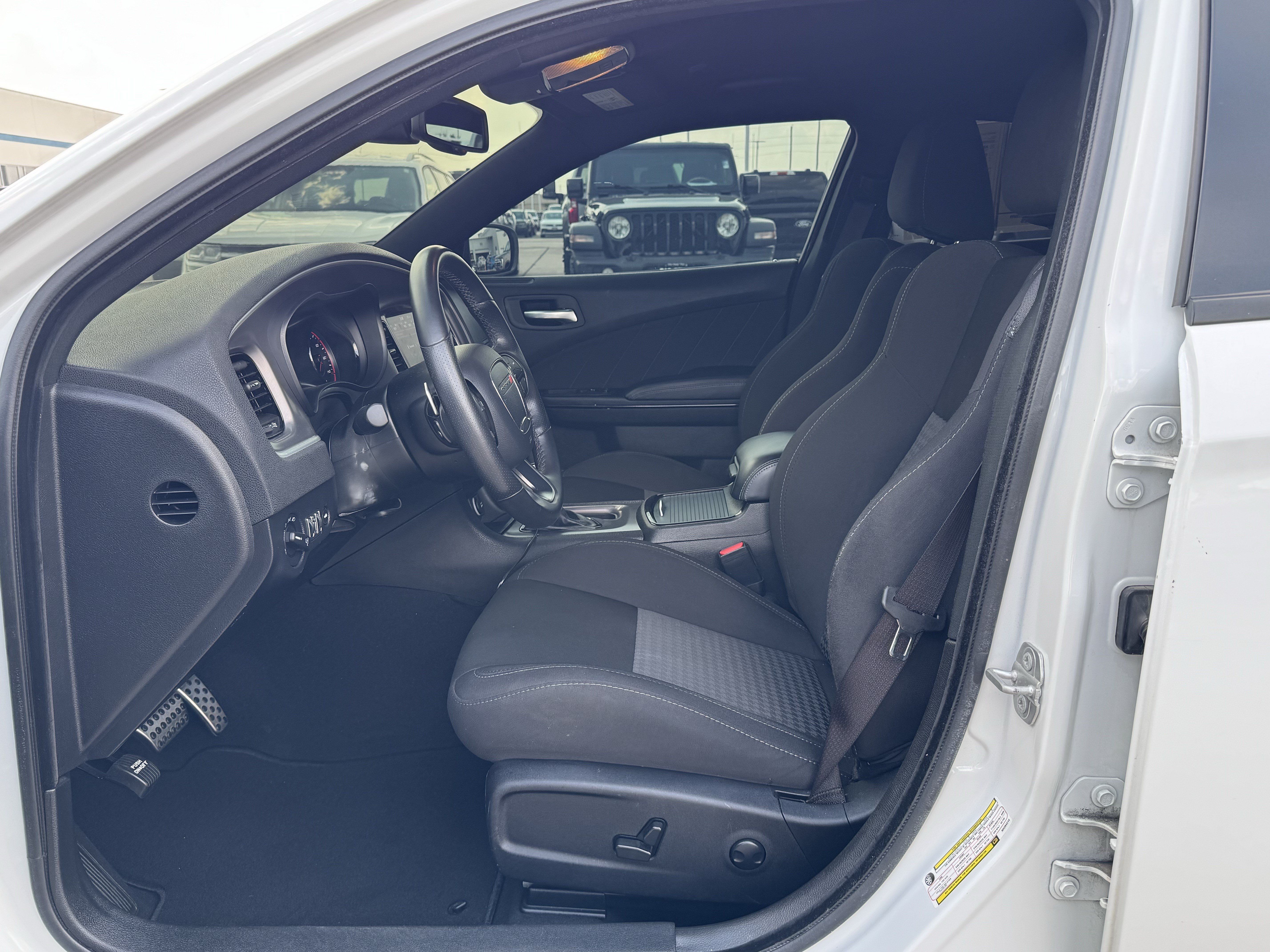 Used 2022 Dodge Charger GT w/ Blacktop Package RWD image 17