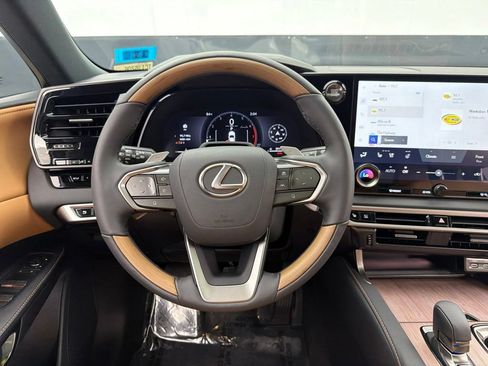 Used 2026 Lexus RX 350 Premium Plus w/ Convenience Package AWD/4WD image 9