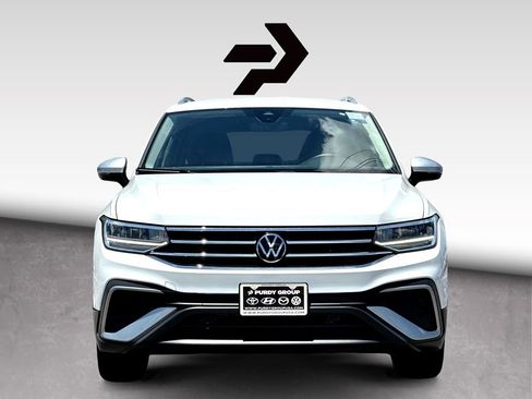 Used 2024 Volkswagen Tiguan Wolfsburg Edition FWD image 3