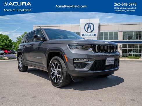 Used 2024 Jeep Grand Cherokee Limited AWD/4WD image 1