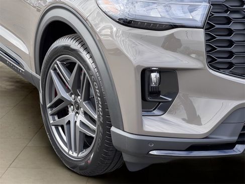 New 2026 Ford Explorer ST w/ Sun And Sound Package image 48