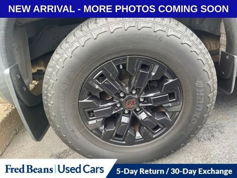 Used 2023 Nissan Frontier PRO-4X w/ Pro Convenience Package AWD/4WD image 16