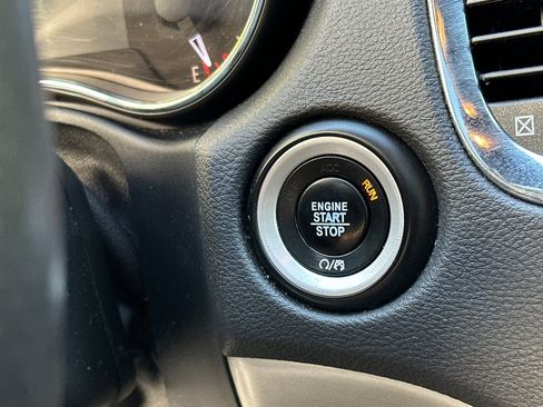 Used 2017 Dodge Durango R/T w/ Technology Group AWD/4WD image 28