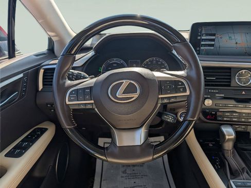 Used 2020 Lexus RX 450hL Luxury w/ Accessory Package AWD/4WD image 11