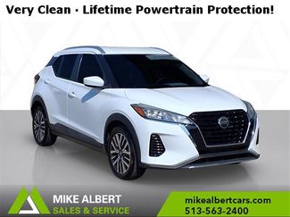 Used 2021 Nissan Kicks SV image 1