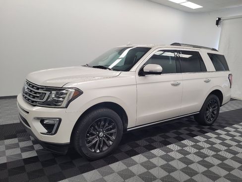 Used 2019 Ford Expedition Limited RWD image 2