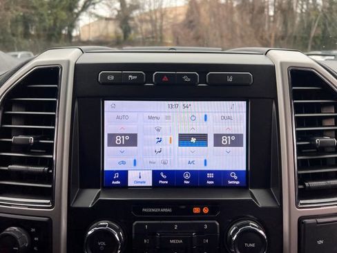 Used 2021 Ford F250 Lariat AWD/4WD image 22
