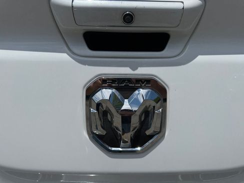 Used 2021 RAM 1500 Laramie AWD/4WD image 17