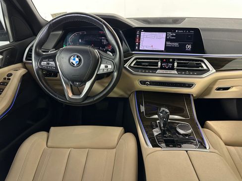 Used 2019 BMW X5 xDrive40i w/ Premium Package 2 image 4