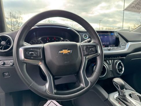 Used 2021 Chevrolet Blazer LT image 19
