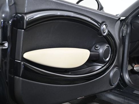 Used 2013 MINI Cooper Roadster S FWD image 30
