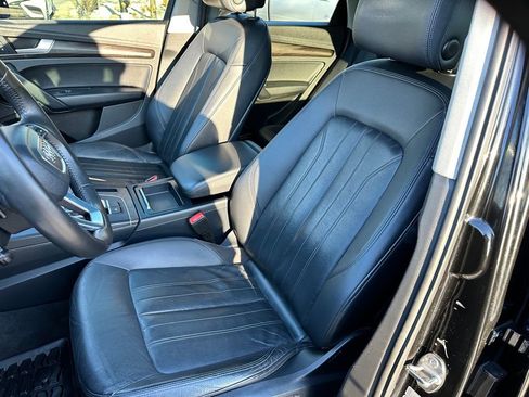 Used 2018 Audi Q5 2.0T Premium Plus w/ Premium Plus Package image 18