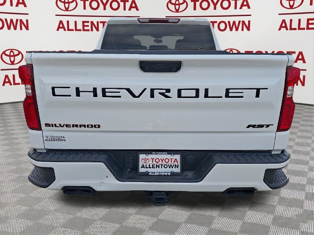 Used 2024 Chevrolet Silverado 1500 RST w/ Redline Edition AWD/4WD image 7