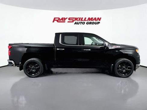 Used 2026 Chevrolet Silverado 1500 LTZ AWD/4WD image 8