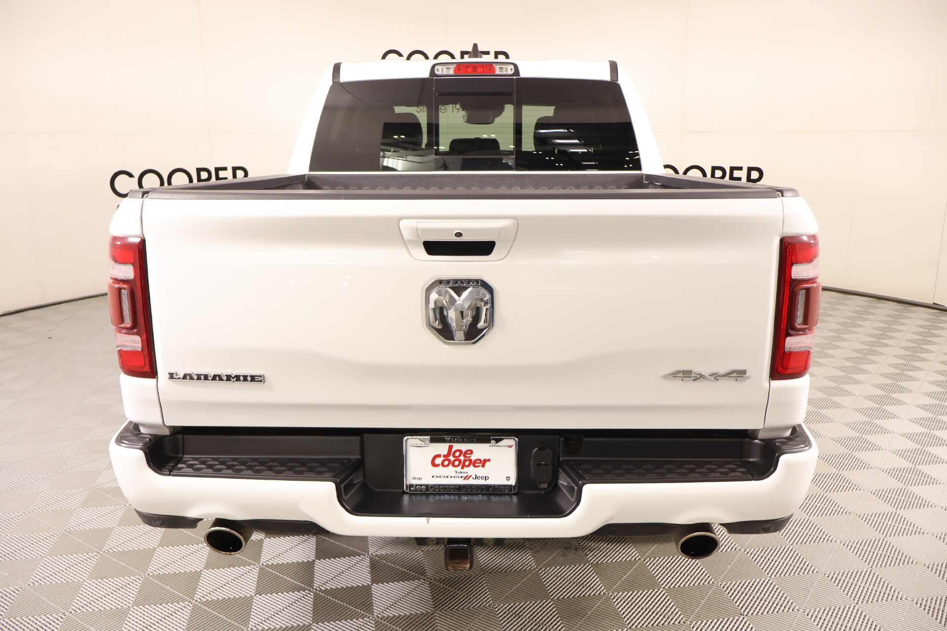 Used 2023 RAM 1500 Laramie AWD/4WD image 22