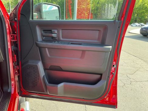Used 2017 RAM 1500 Express AWD/4WD image 34