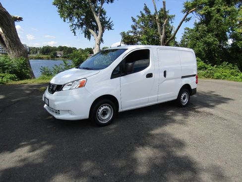 Used 2021 Nissan NV200 S w/ Back Door Glass Package FWD image 2