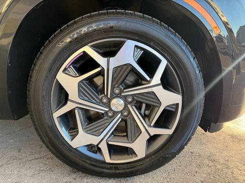 Used 2021 Hyundai Palisade Calligraphy image 11