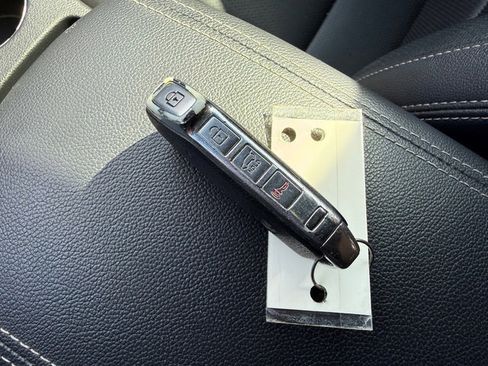 Used 2021 Kia Sportage S w/ S FWD Premium Package image 29