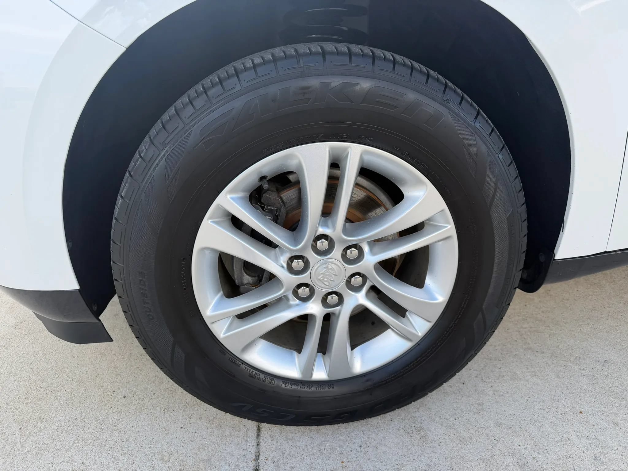 Used 2019 Buick Enclave Essence FWD image 73