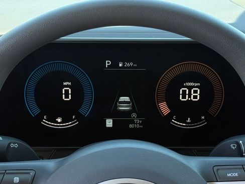 Certified 2025 Hyundai Kona SE image 16