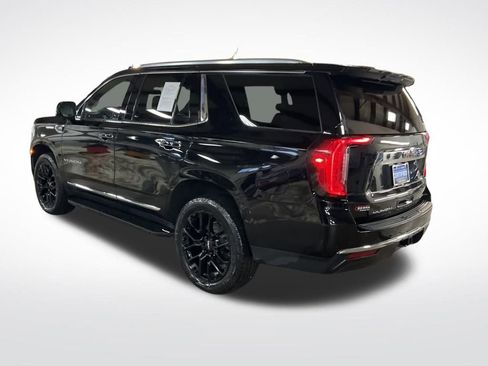 Certified 2022 GMC Yukon SLT w/ SLT Premium Package image 3
